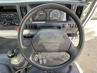 いすゞエルフアームロール小型（2t・3t）[写真31]