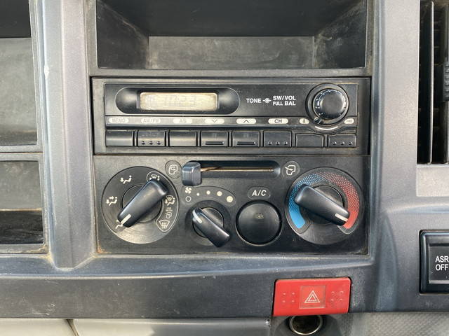 いすゞエルフアームロール小型（2t・3t）[写真34]