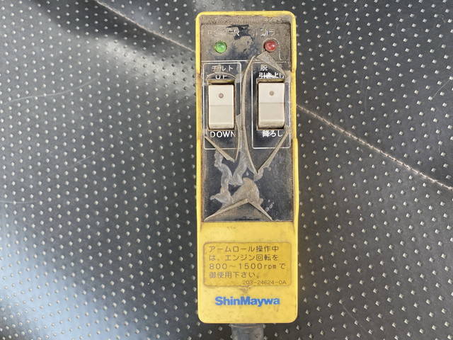 いすゞエルフアームロール小型（2t・3t）[写真35]