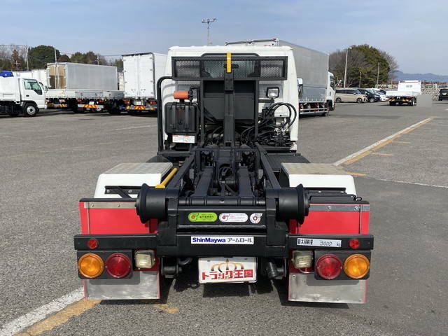 いすゞエルフアームロール小型（2t・3t）[写真09]