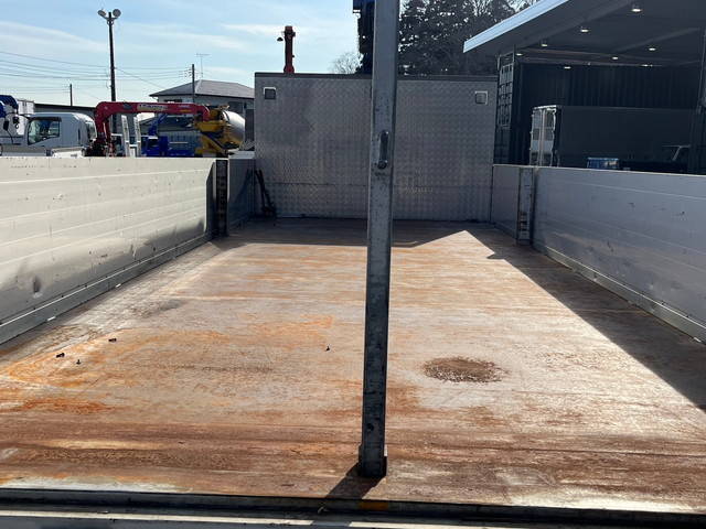 三菱ふそうファイタークレーン4段増トン（6t・8t）[写真14]