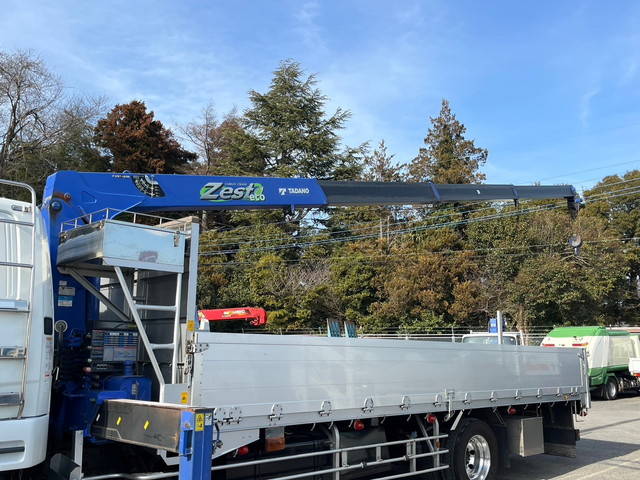 三菱ふそうファイタークレーン4段増トン（6t・8t）[写真18]