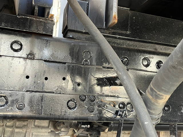 三菱ふそうファイタークレーン4段増トン（6t・8t）[写真23]