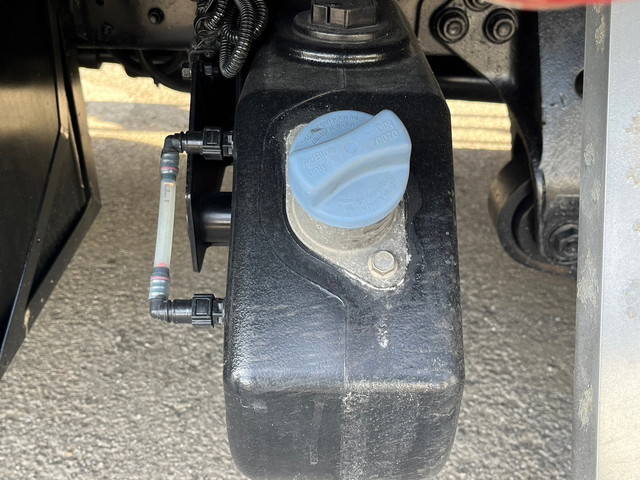 三菱ふそうファイタークレーン4段増トン（6t・8t）[写真26]