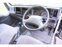 いすゞエルフ平ボディ小型（2t・3t）[写真14]