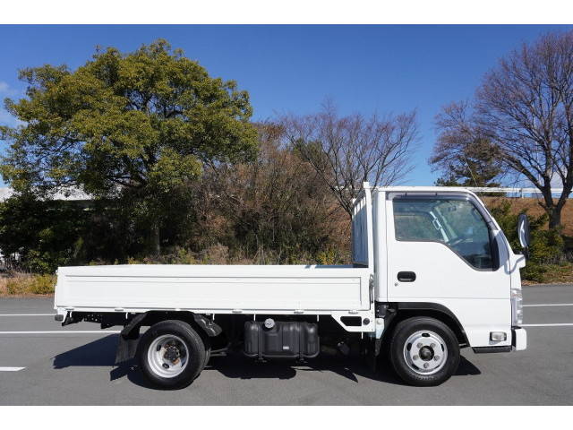 いすゞエルフ平ボディ小型（2t・3t）[写真05]