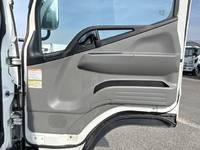 三菱ふそうキャンター平ボディ小型（2t・3t）[写真31]