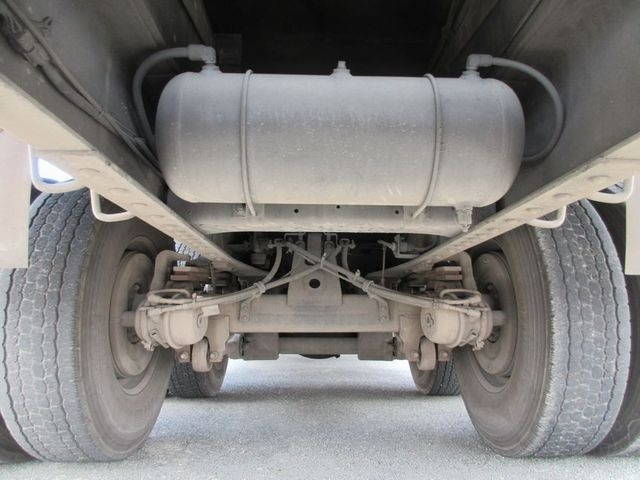 いすゞギガ深ダンプ（土砂禁ダンプ）大型（10t）[写真18]