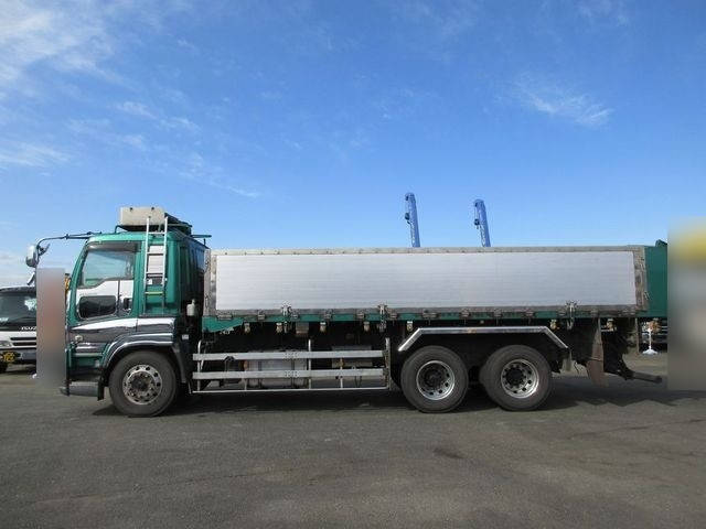 いすゞギガ深ダンプ（土砂禁ダンプ）大型（10t）[写真03]