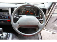 いすゞエルフ平ボディ小型（2t・3t）[写真32]