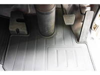 いすゞエルフ平ボディ小型（2t・3t）[写真34]