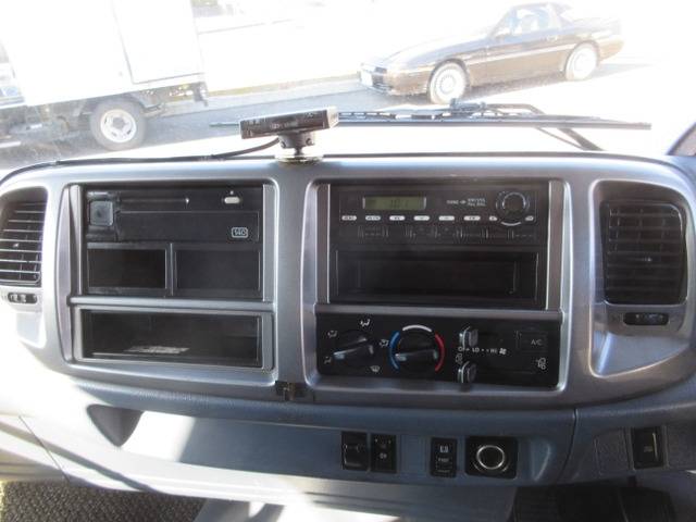 日野レンジャーダンプ増トン（6t・8t）[写真14]