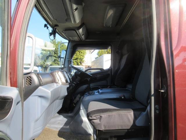 日野レンジャーダンプ増トン（6t・8t）[写真15]