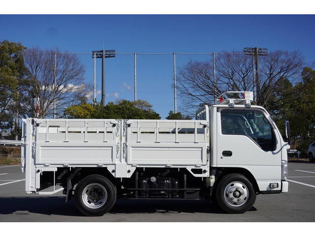 いすゞエルフ平ボディ小型（2t・3t）[写真05]