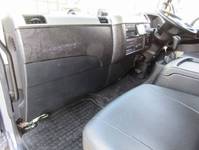 三菱ふそうファイター冷凍車（冷蔵車）中型（4t）[写真14]