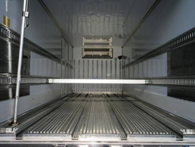 三菱ふそうファイター冷凍車（冷蔵車）中型（4t）[写真19]