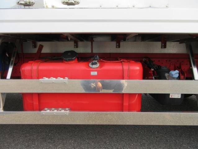 三菱ふそうファイター冷凍車（冷蔵車）中型（4t）[写真31]