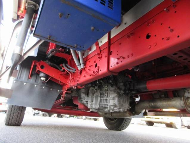 三菱ふそうファイター冷凍車（冷蔵車）中型（4t）[写真33]