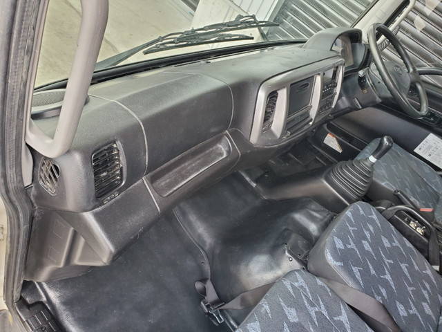 日野レンジャーコンテナ専用車中型（4t）[写真10]