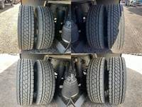 いすゞギガアルミウイング大型（10t）[写真19]