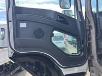 いすゞギガアルミウイング大型（10t）[写真28]