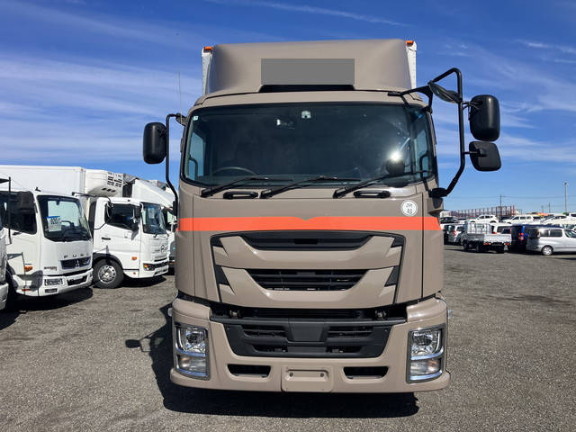 いすゞギガアルミウイング大型（10t）[写真06]