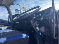 いすゞギガアルミウイング大型（10t）[写真16]