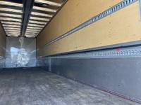 いすゞギガアルミウイング大型（10t）[写真24]