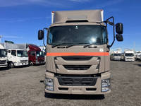 いすゞギガアルミウイング大型（10t）[写真05]