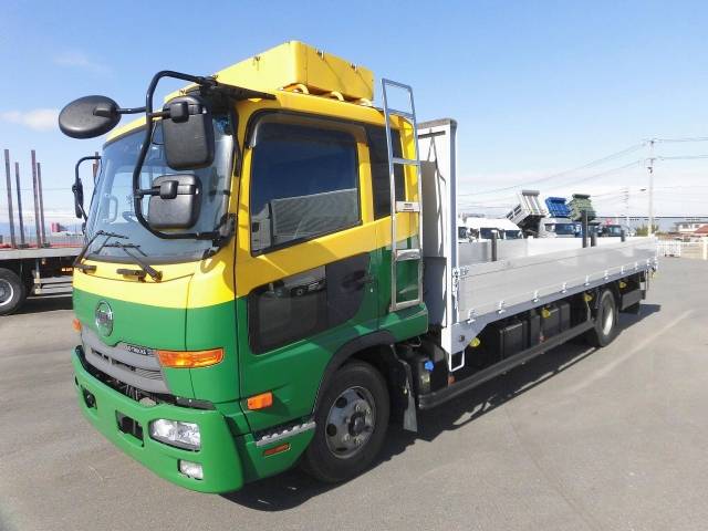 UDトラックスコンドルアルミブロック中型（4t）[写真03]