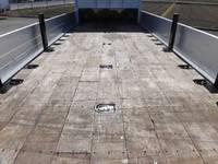 UDトラックスコンドルアルミブロック中型（4t）[写真05]