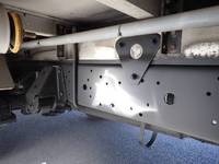 日野デュトロ冷蔵冷凍ウイング小型（2t・3t）[写真21]