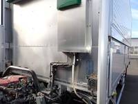 日野デュトロ冷蔵冷凍ウイング小型（2t・3t）[写真24]