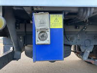 いすゞエルフ冷凍車（冷蔵車）小型（2t・3t）[写真21]