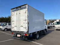 いすゞエルフ冷凍車（冷蔵車）小型（2t・3t）[写真02]