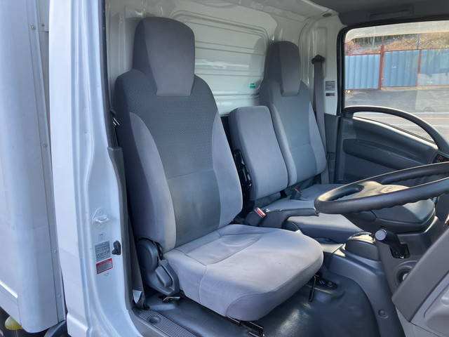 いすゞエルフ冷凍車（冷蔵車）小型（2t・3t）[写真31]