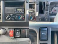 いすゞエルフ冷凍車（冷蔵車）小型（2t・3t）[写真37]