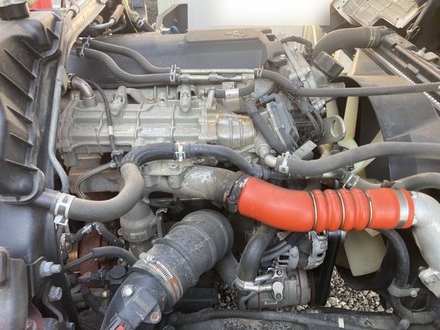 三菱ふそうキャンタークレーン4段小型（2t・3t）[写真27]