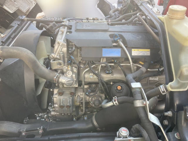 三菱ふそうキャンタークレーン4段小型（2t・3t）[写真28]