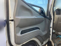 三菱ふそうキャンタークレーン4段小型（2t・3t）[写真31]