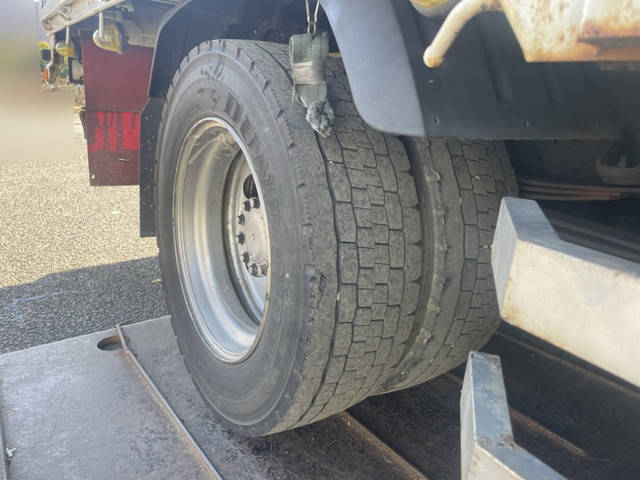 日野デュトロクレーン3段小型（2t・3t）[写真17]