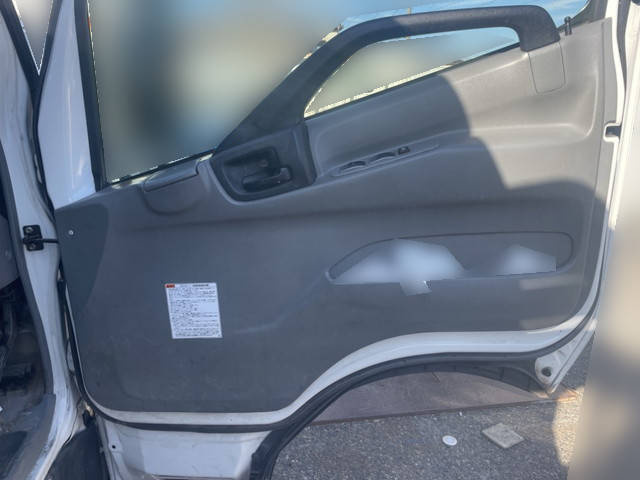 日野デュトロクレーン3段小型（2t・3t）[写真28]