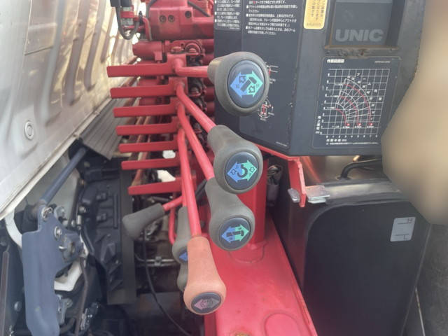 日野デュトロクレーン3段小型（2t・3t）[写真08]