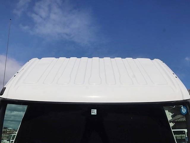 日野デュトロ平ボディ小型（2t・3t）[写真11]