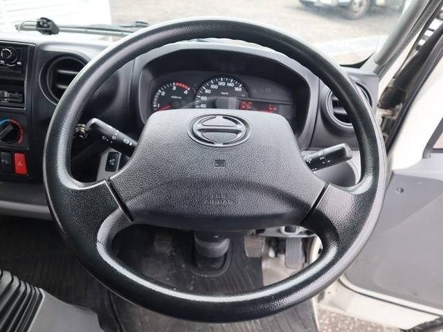 日野デュトロ平ボディ小型（2t・3t）[写真28]