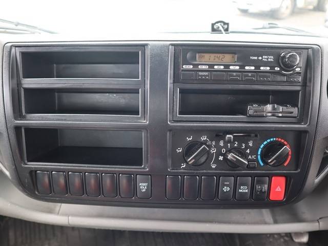 日野デュトロ平ボディ小型（2t・3t）[写真30]