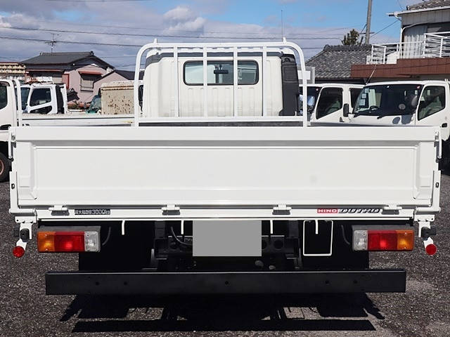 日野デュトロ平ボディ小型（2t・3t）[写真04]