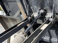 三菱ふそうキャンターダンプ小型（2t・3t）[写真16]