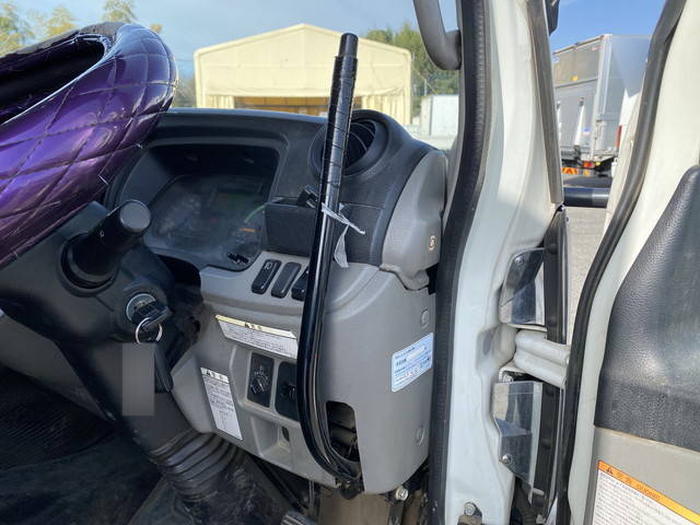 三菱ふそうキャンターダンプ小型（2t・3t）[写真32]