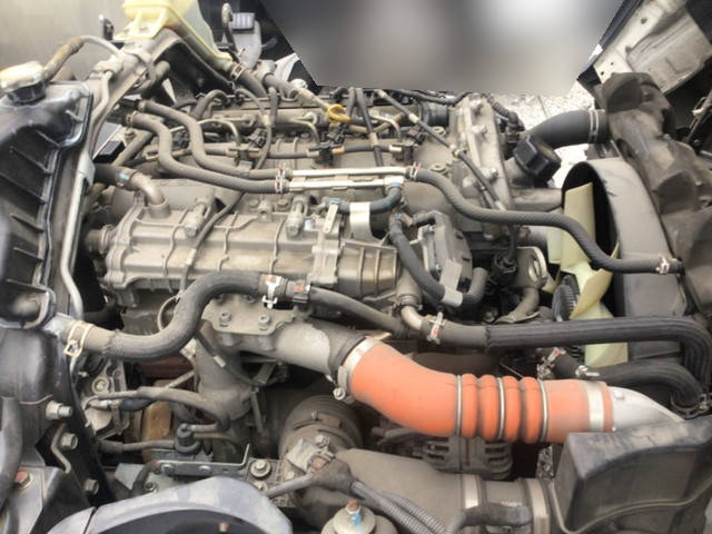 三菱ふそうキャンターアルミバン小型（2t・3t）[写真16]